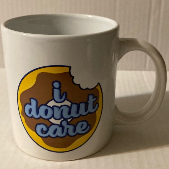 Donut coffee mug - Picture 1 of 3
